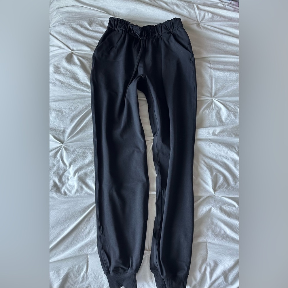 Lululemon joggers